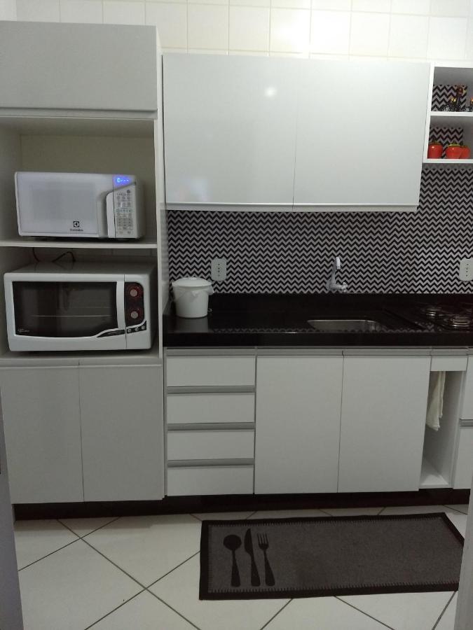 Apartamento Praia Central บัลเนอาริโอ กังโบริว ภายนอก รูปภาพ