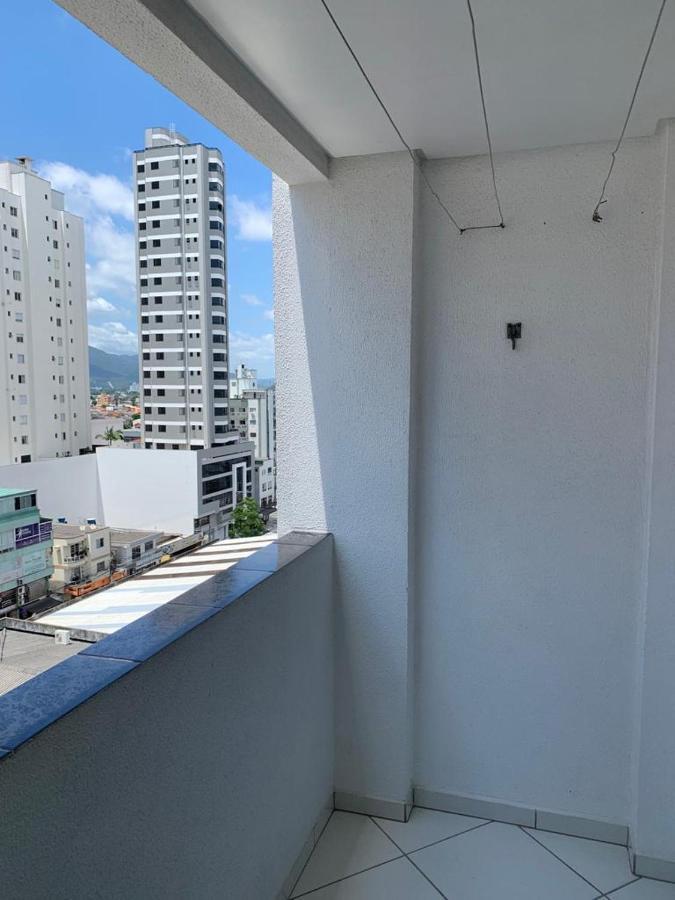Apartamento Praia Central บัลเนอาริโอ กังโบริว ภายนอก รูปภาพ